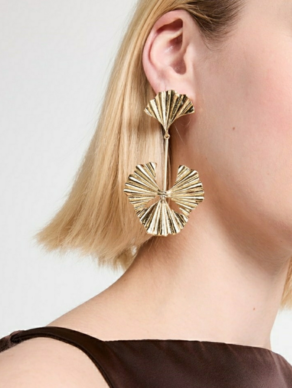 SHASHI JULIETTE EARRINGS